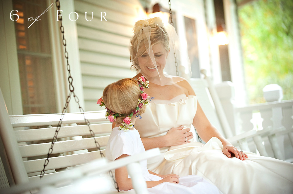 Old_Edwards_Inn_Highlands_North_Carolina_Wedding_flowergirl_bride_swing