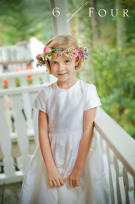 Old_Edwards_Inn_Highlands_North_Carolina_Wedding_flowergirl_with_headband_of_flowers