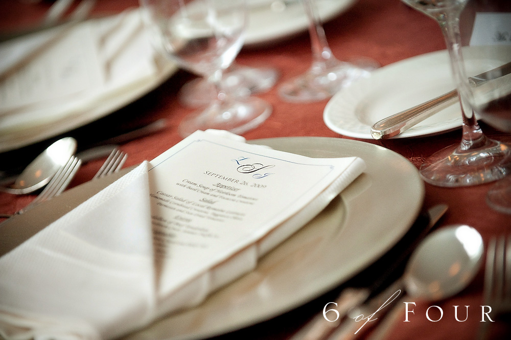 Old_Edwards_Inn_Highlands_North_Carolina_Wedding_dinner_menu_plate_glasses