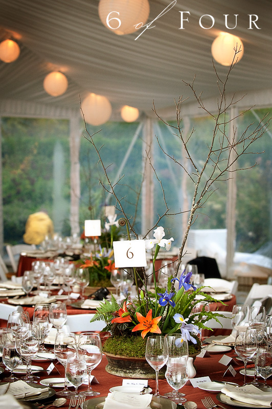 Old_Edwards_Inn_Highlands_North_Carolina_Wedding_reception_tables_formal_dinner_flower_arrangements