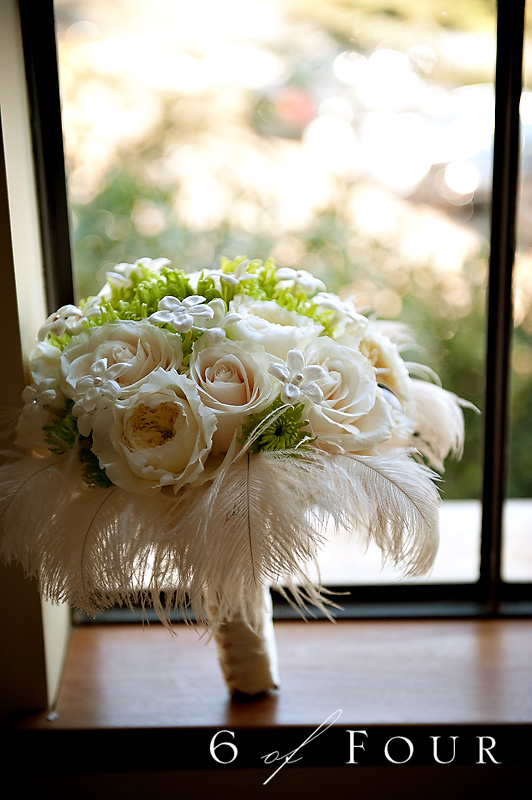 Feather_Flower_Brides_Bouquet